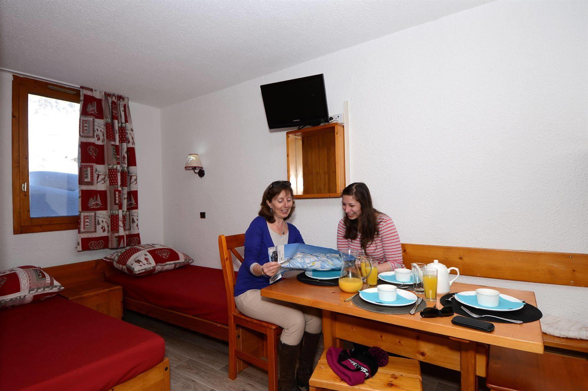 Residence Odalys Le Hameau Du Mottaret メリベル エクステリア 写真